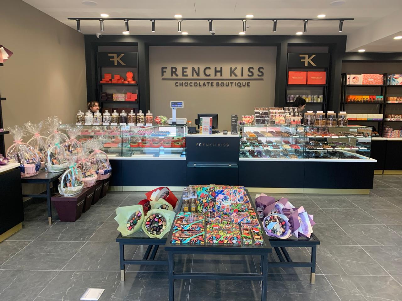 Новый бутик FRENCH KISS во «Vnukovo Outlet Village»